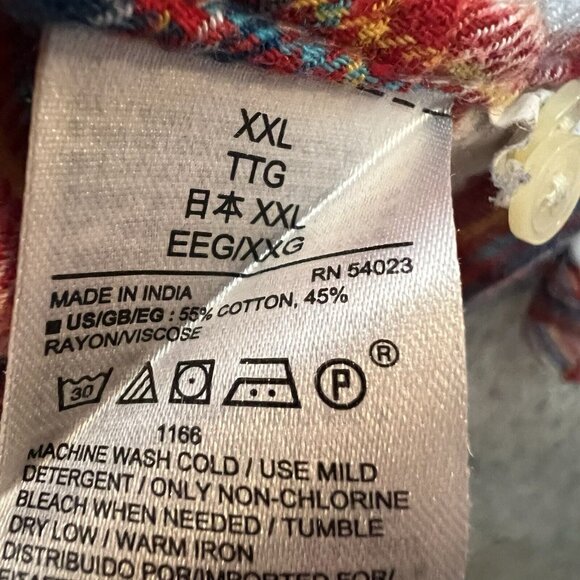 GAP Womens Flannel Shirt Size XXL Long Sleeve Plaid Button Down Red Blue White - Picture 7 of 8